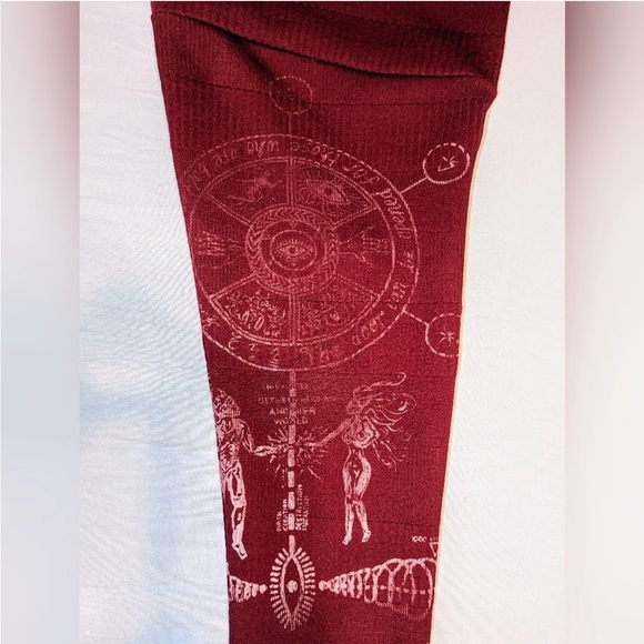 Toxic Vision Another World Ribbed Leggings - Picture 4 of 9